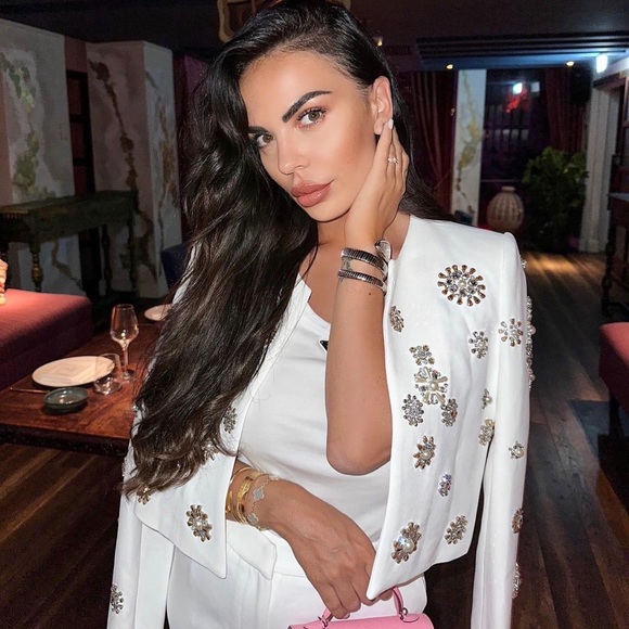 New!!! White blazer with crystal and flare pants suit set - Picture 3 of 3